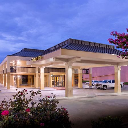 Quality Inn At Arlington Highlands Dış mekan fotoğraf