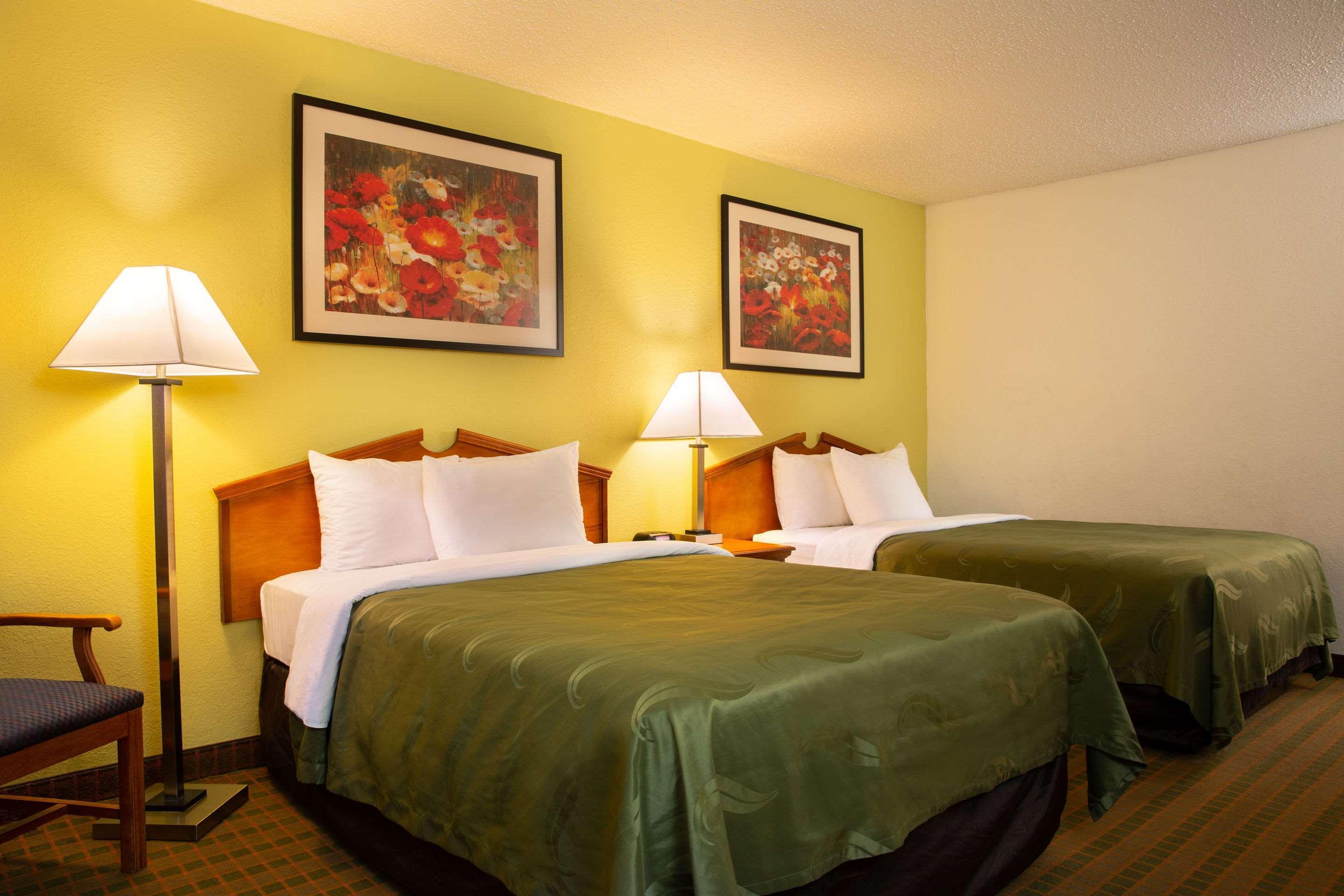 Quality Inn At Arlington Highlands Dış mekan fotoğraf