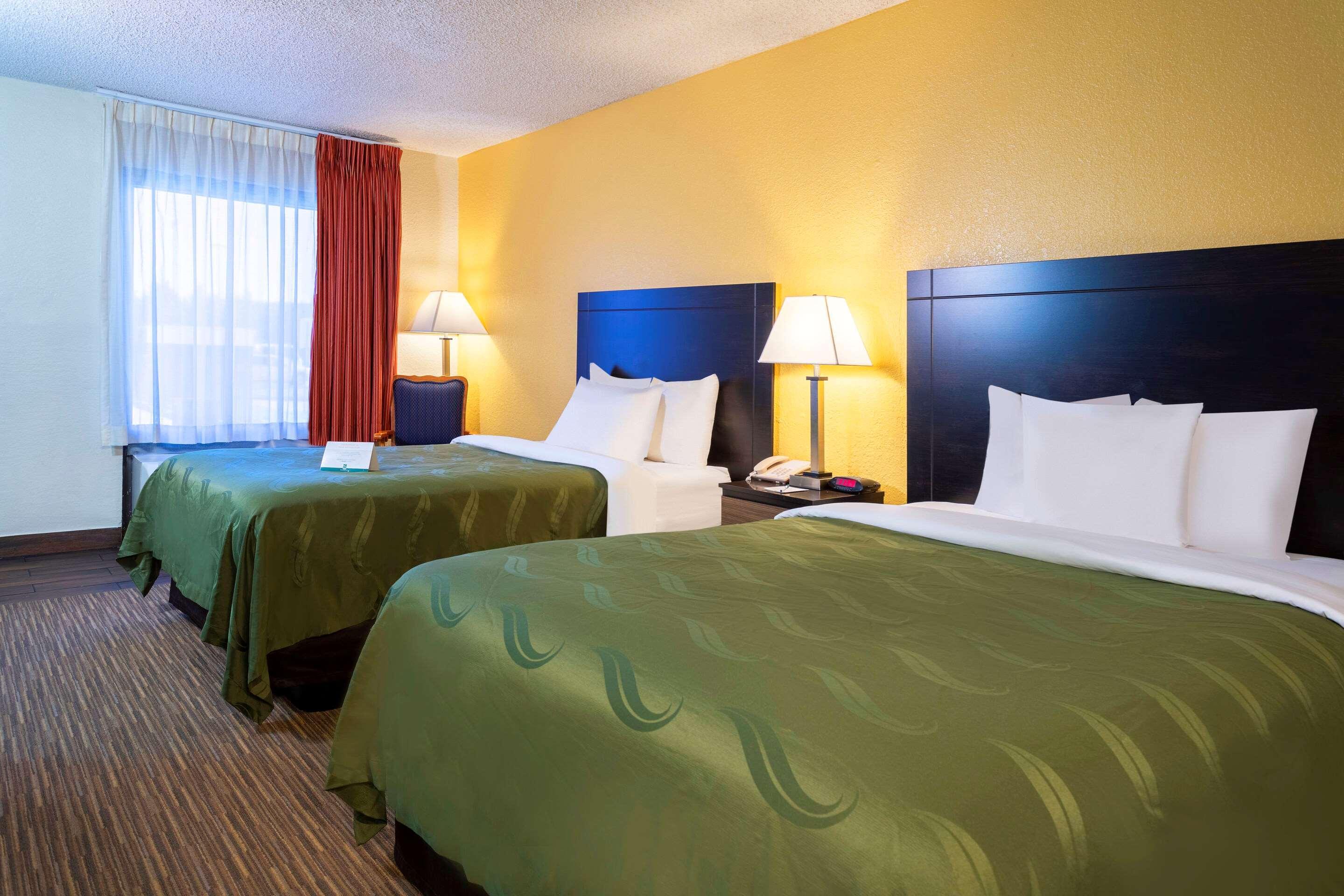 Quality Inn At Arlington Highlands Dış mekan fotoğraf