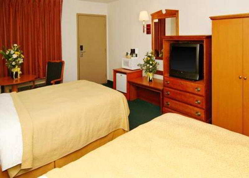 Quality Inn At Arlington Highlands Dış mekan fotoğraf